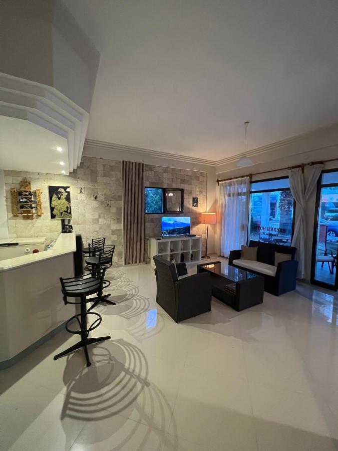 Çeşme Bayram Hotel מראה חיצוני תמונה
